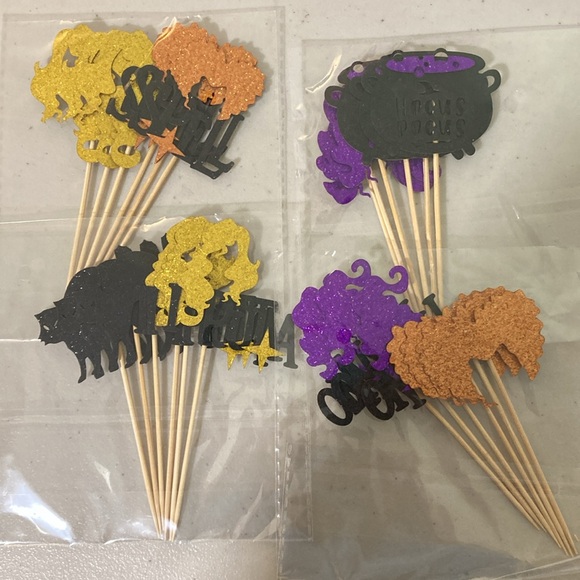 Holiday Cup Cake Topper bundle 5 Packs - Picture 10 of 11